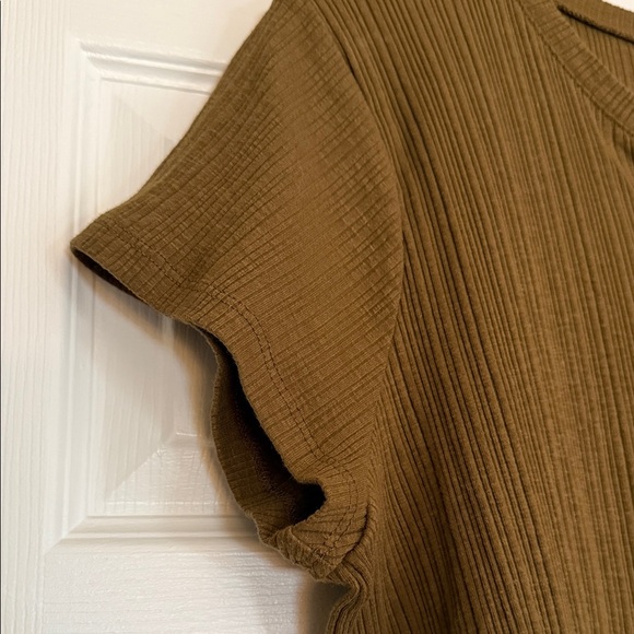 Madewell Olive Button-Down Short Sleeve Top - Picture 4 of 7